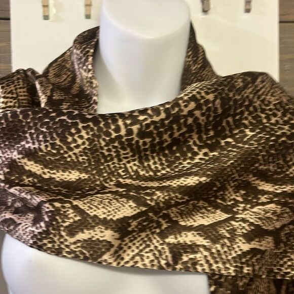Dennis by Dennis Basso Brown Snakeskin Scarf-OS - Picture 4 of 6